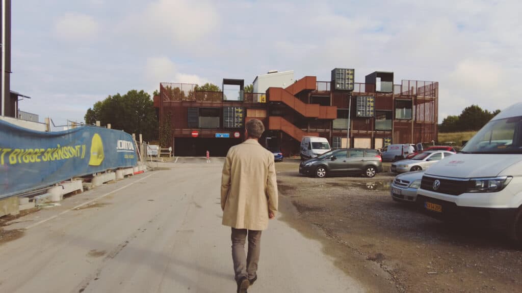 Musicons parkeringshus har 240 pladser